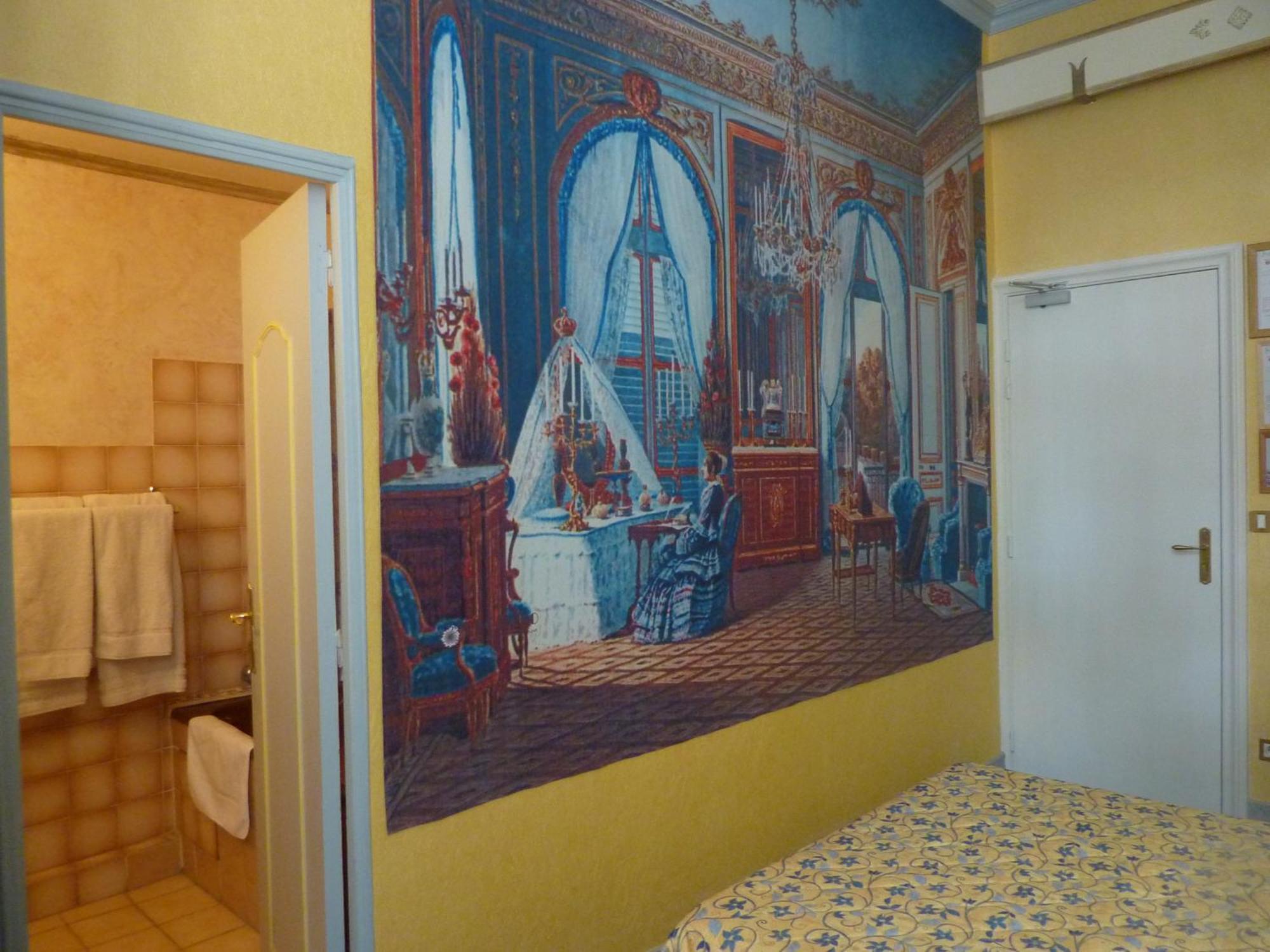 Hotel Du Fiacre Carpentras Room photo