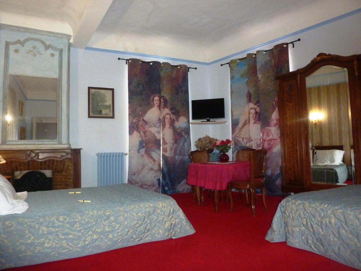 Hotel Du Fiacre Carpentras Room photo